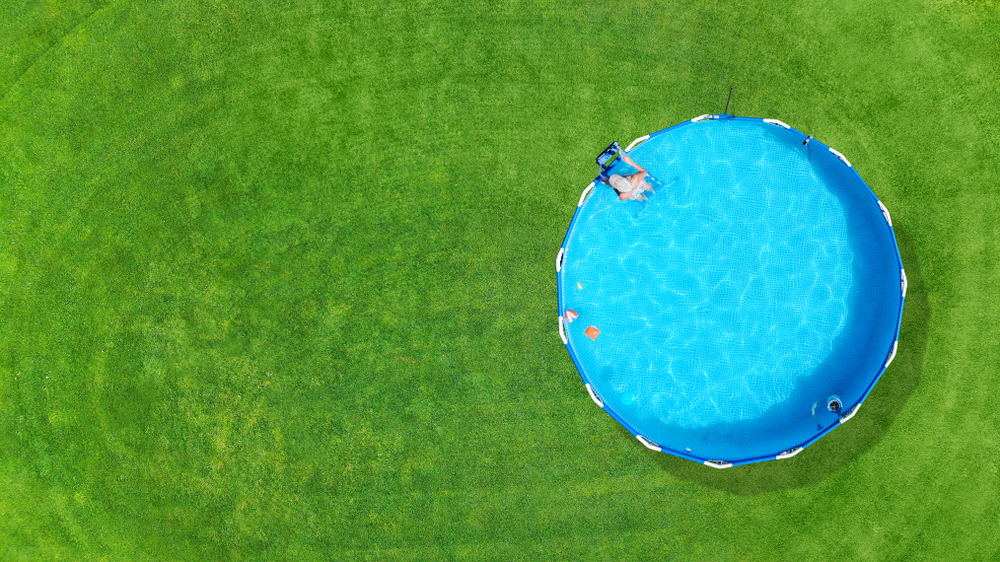 The Risks and Dangers of Installing an Above Ground Pool versus an In-Ground Pool in Florida