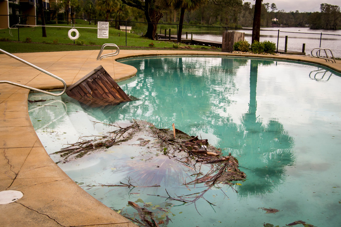 How to Prepare Your Swimming Pool for a Hurricane